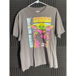Star Wars Mandalorian Graphic Tee Yoda Size Large